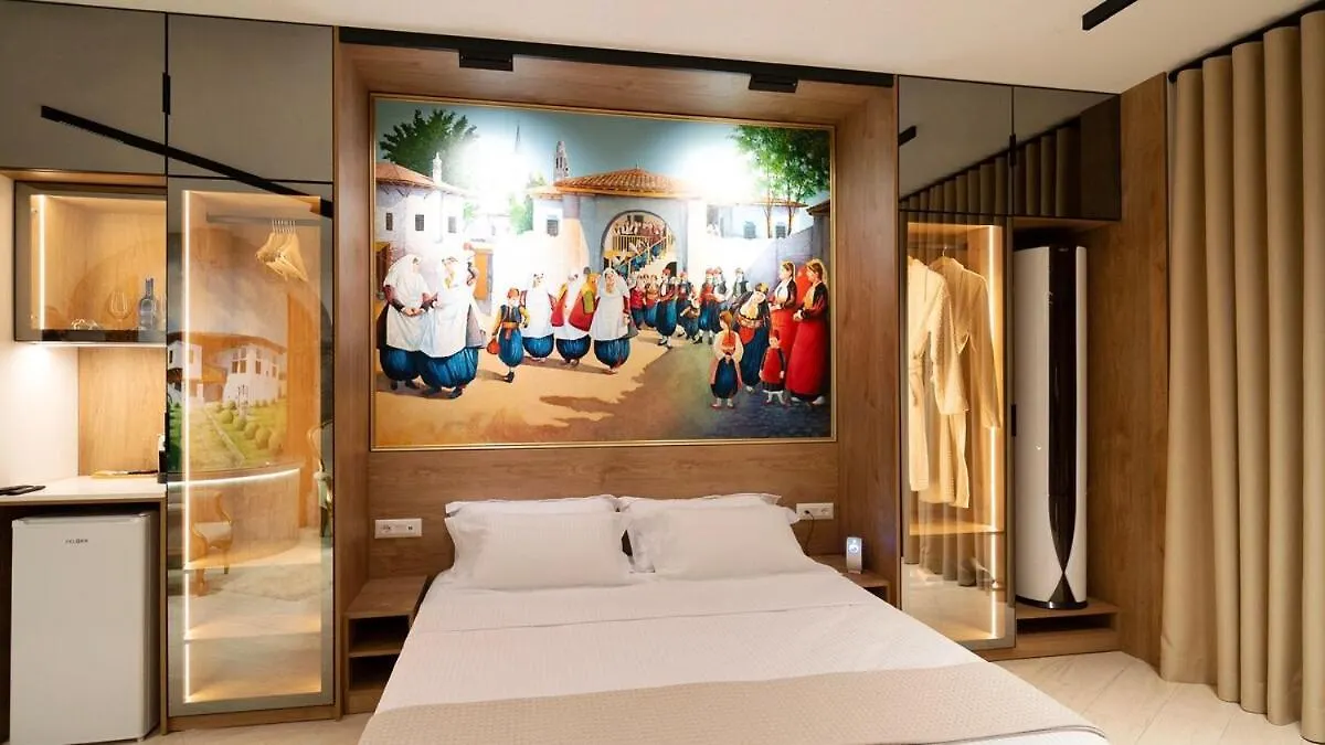 446 White Suite Luxury Shkodër
