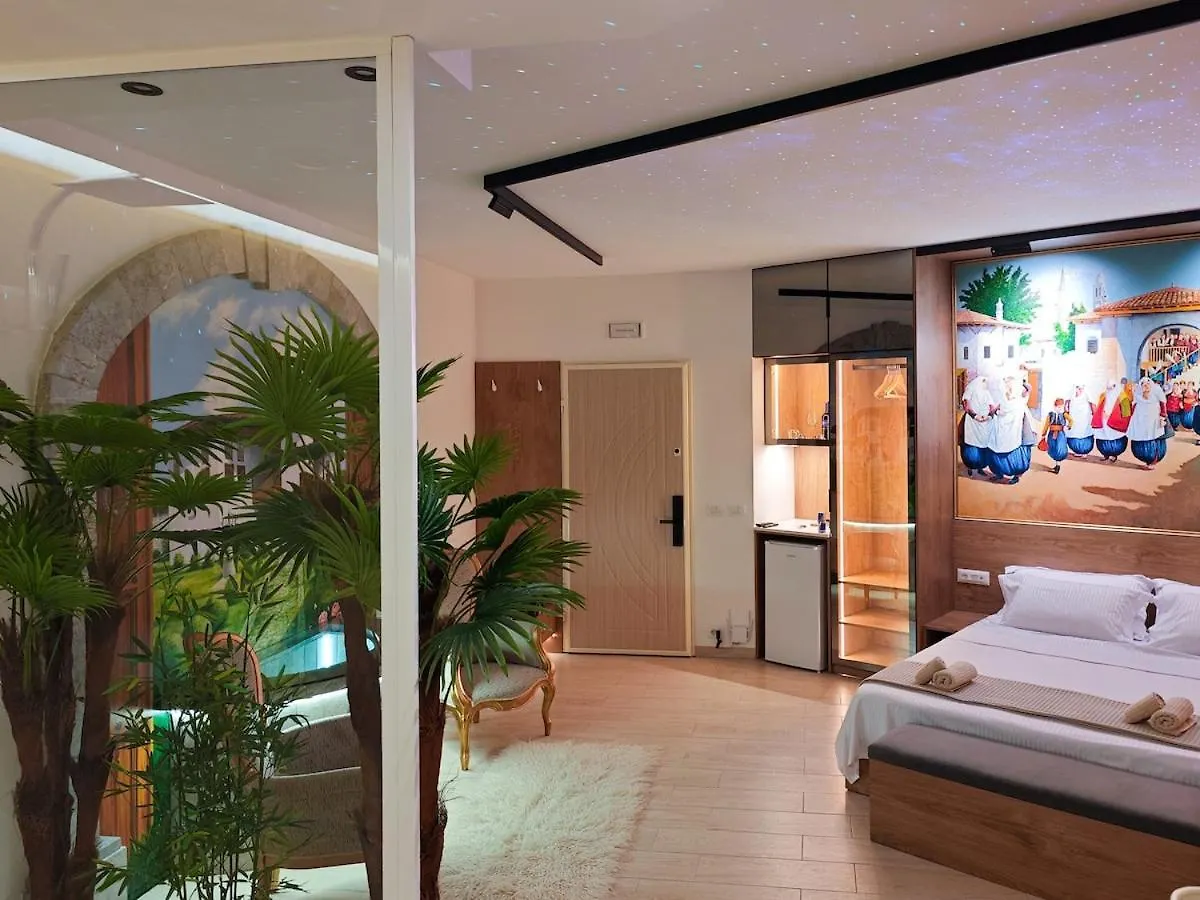446 White Suite Luxury Shkodër アルバニア