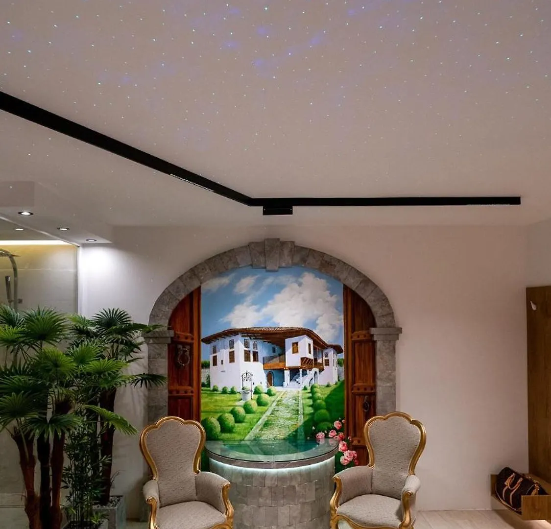 446 White Suite Luxury Shkodër